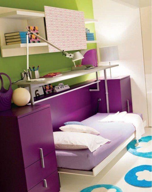 <img alt="маленька фіолетова спальня" src="http://desingfor.at.ua/Spalny/1/small-bedroom-purple-535x675.jpg" border="0" alt="" "/>